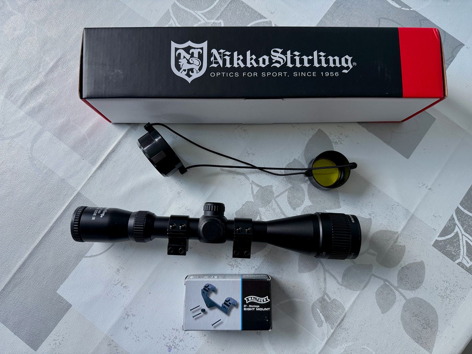 Zielfernrohr Nikko Stirling Mountmaster 3 - 9 x 40 Half Mil Dot 378 inch mounts - Beleuchtet - neuwertiger Zustand !