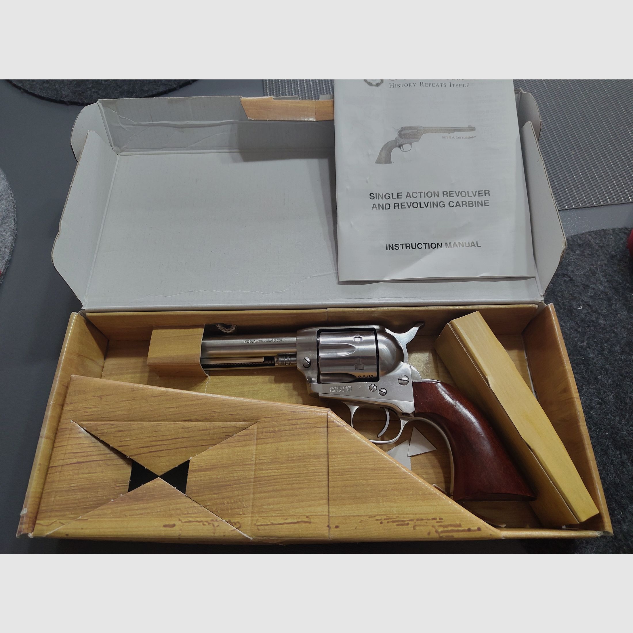 Hege-Uberti SAA 1873