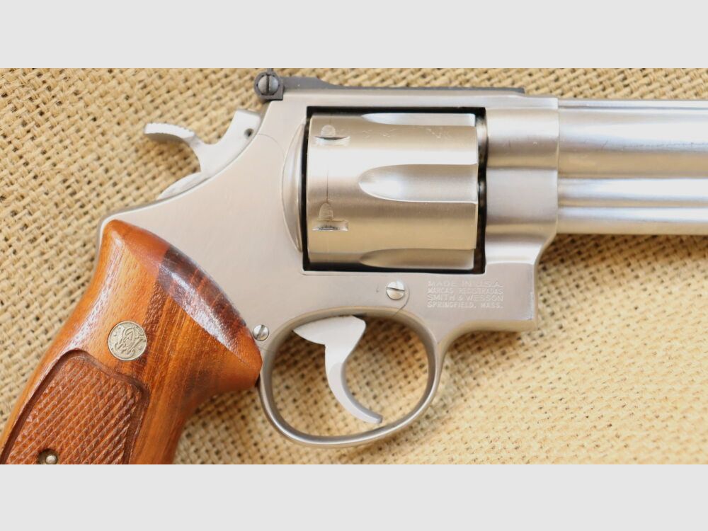 Smith & Wesson 629-2 .44RemMag
