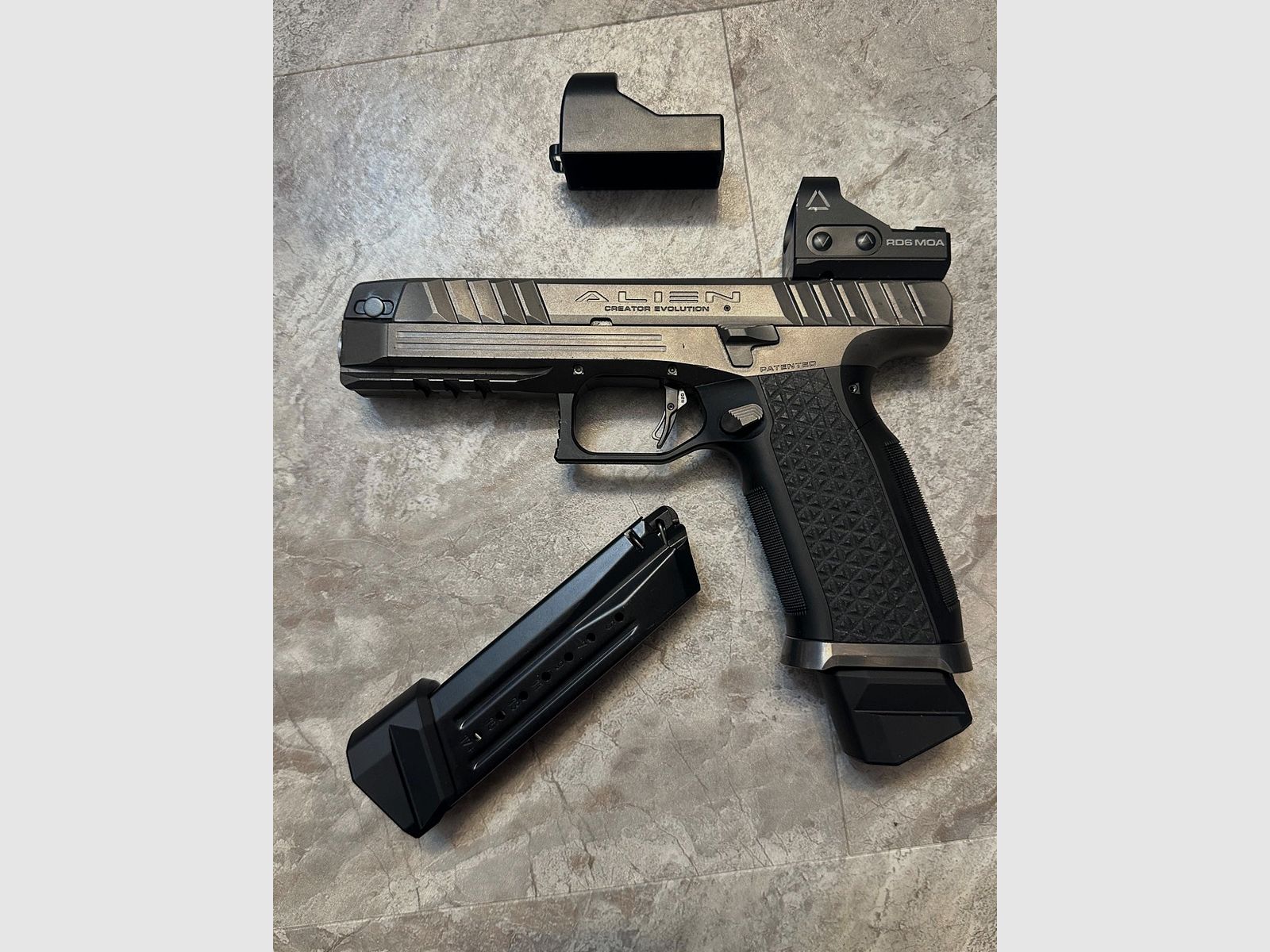 Laugo Arms Alien Creator Evolution Kal. 9mm Luger, Vollset!