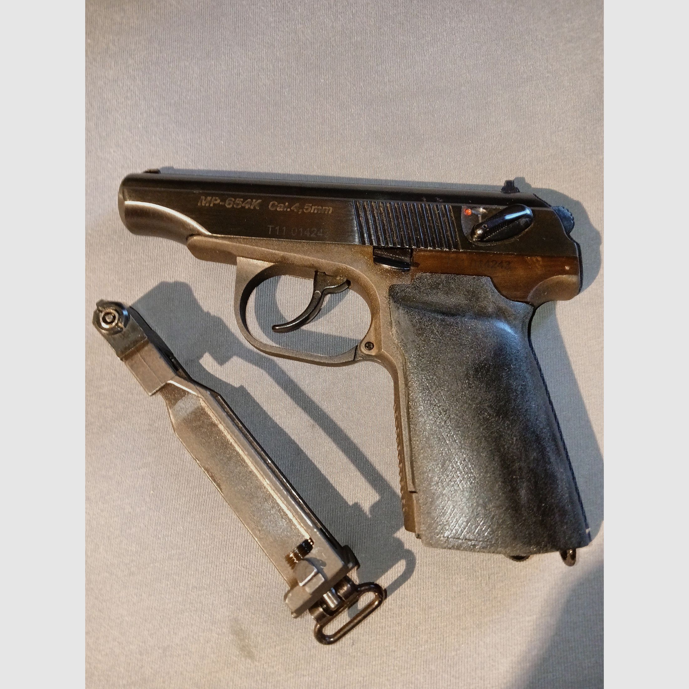 Baikal MP 654 K Makarov, T11, CO2 4,5 mm BB, funziona perfettamente in buone condizioni TOP