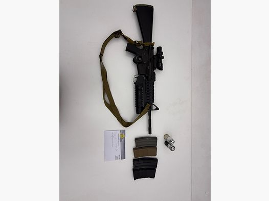Evolution Airsoft M4 S-AEG US Marine Style con lanciagranate M203 funzionante – incl. 2× granate da 40 mm