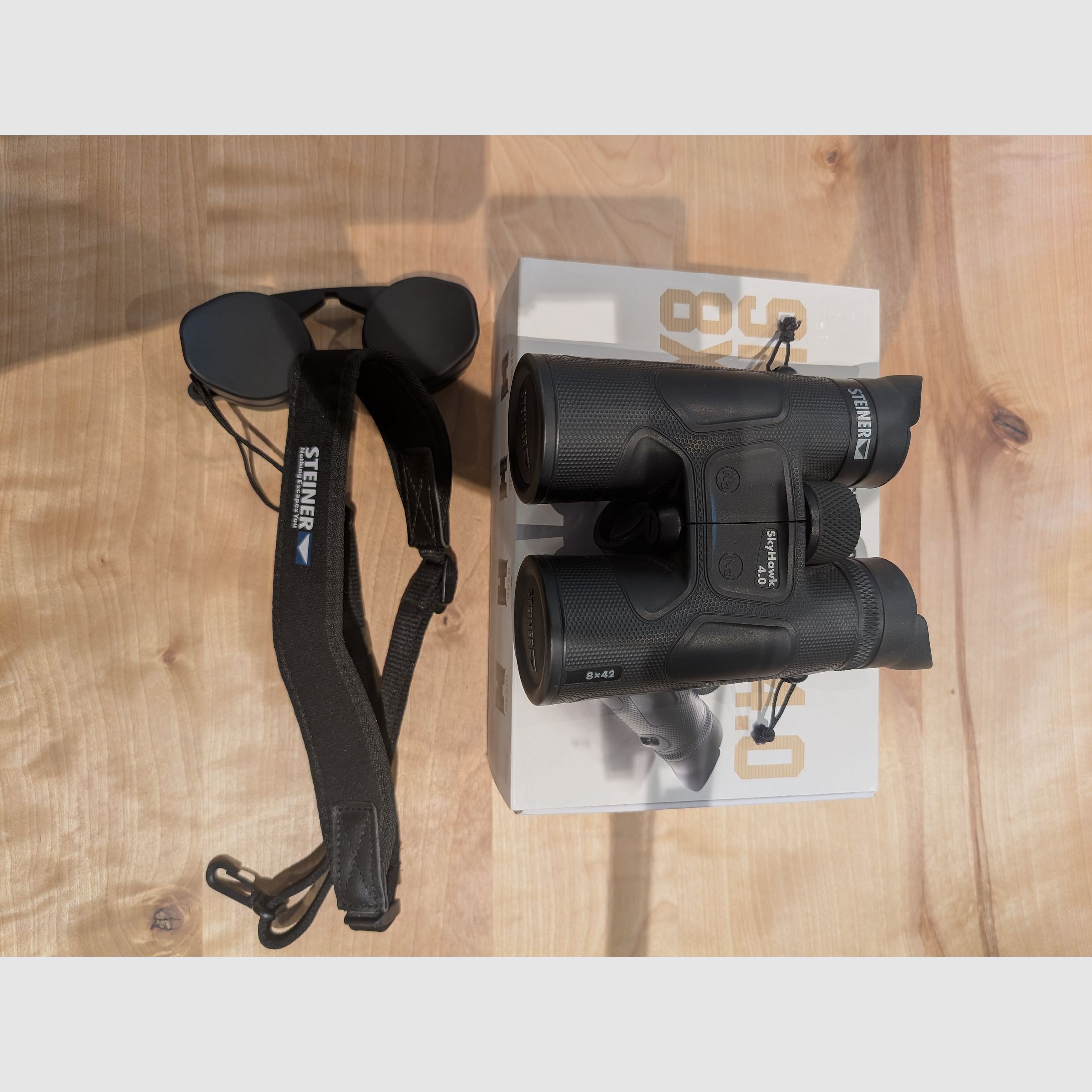 Steiner Skyhawk 4.0 8x42 binoculars
