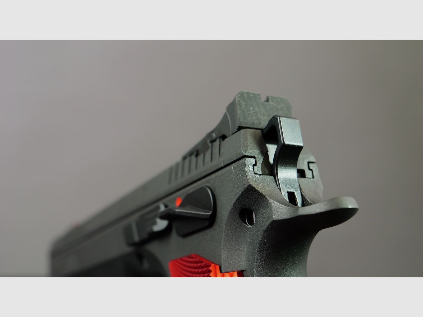 CZ TS2 Cobalt Grey / Red Edition 9x19mm
