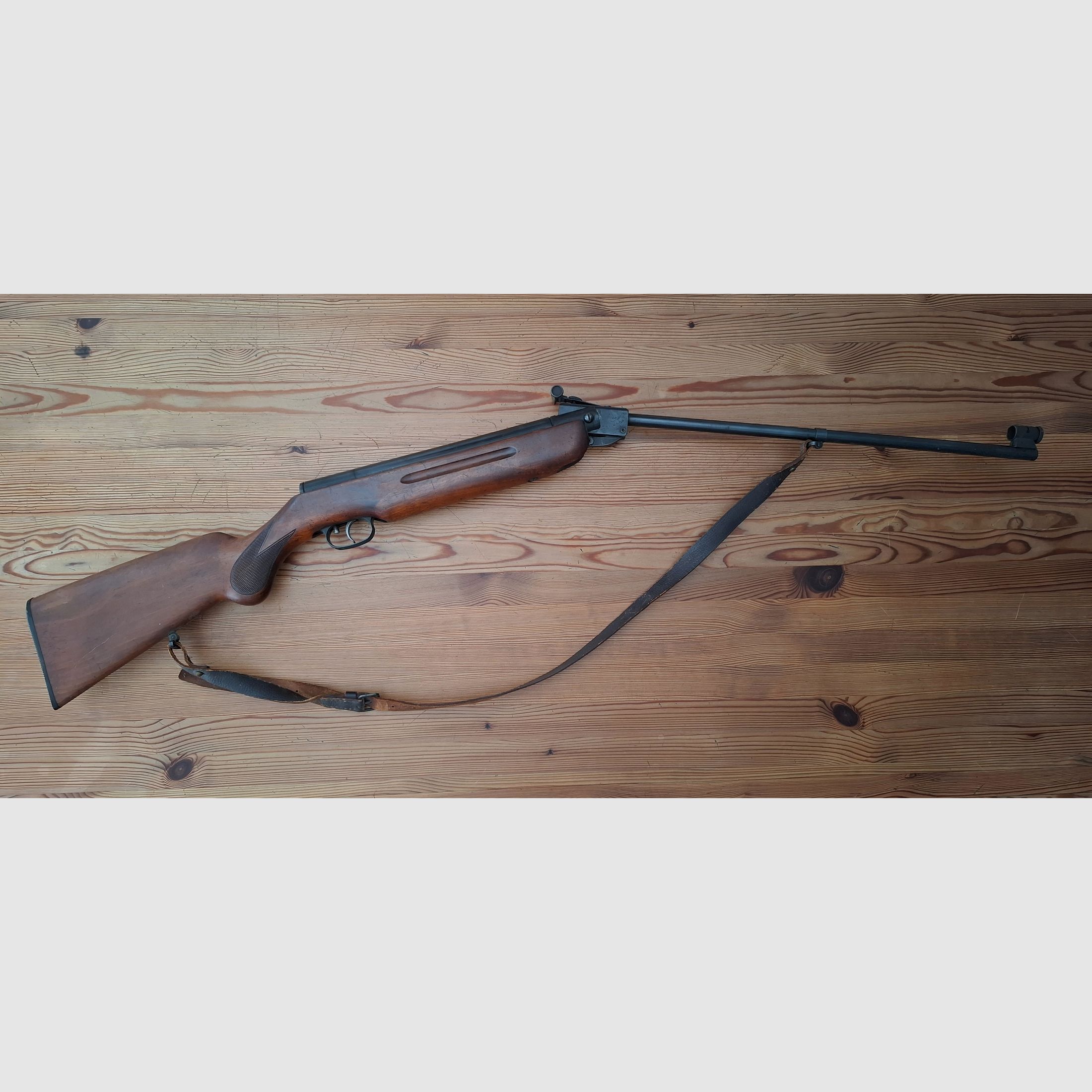 Burgo „Meisterschütze“ (Weihrauch HW 35) Cal. 4,5mm – rarità intorno al 1960, blocco del barrel, senza marchio F, libero da 18 anni!, immagine 1 di 6
