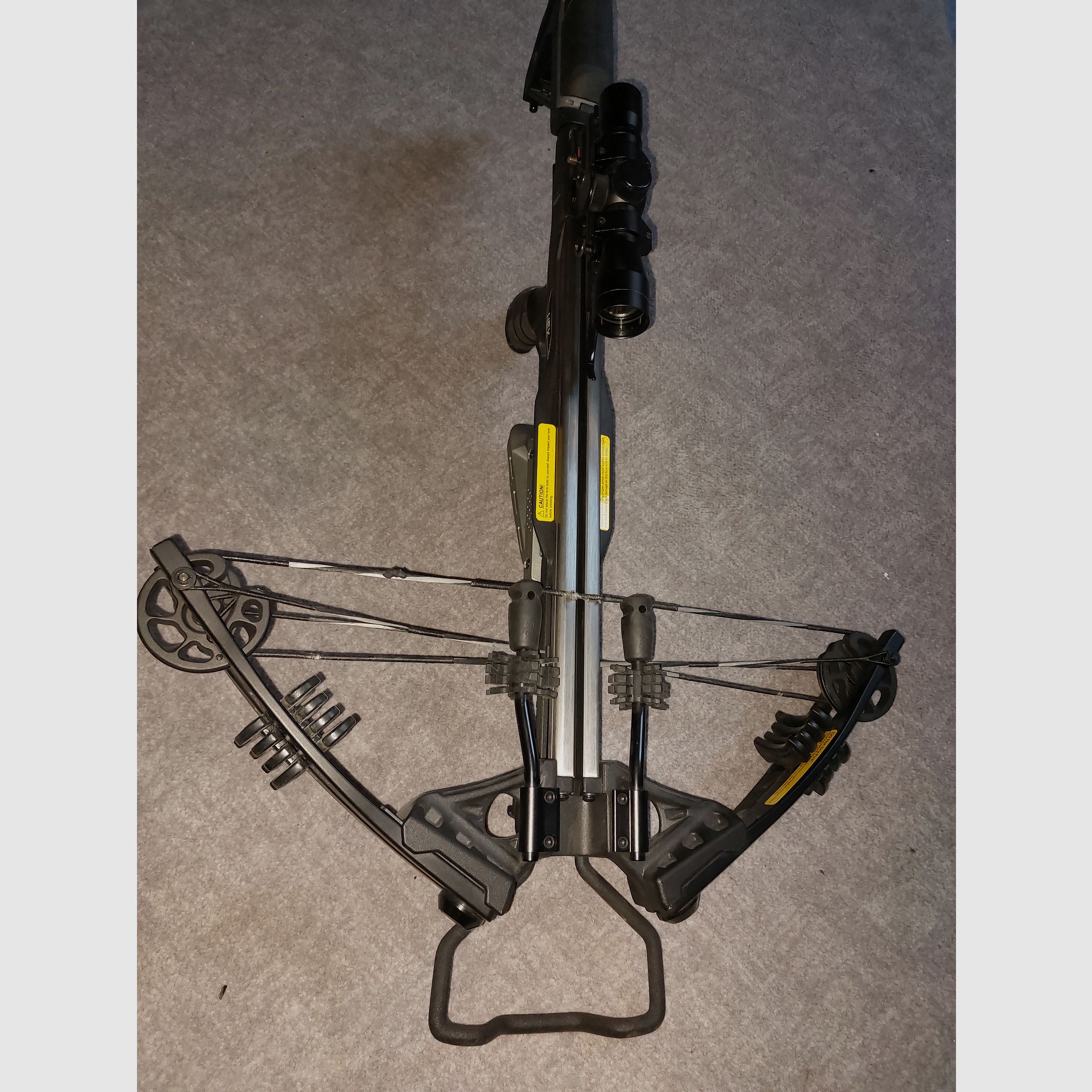 EK ARCHERY HEX-400 - 400fps / 210lbs - Compoundarmbrust