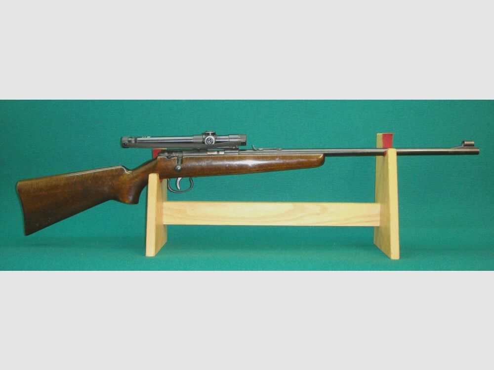 Rifle de repetición Anschütz con visor