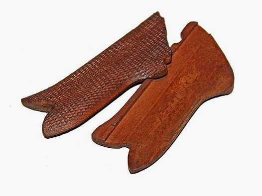 Ordonanzteile P08 Griffschalen Holz