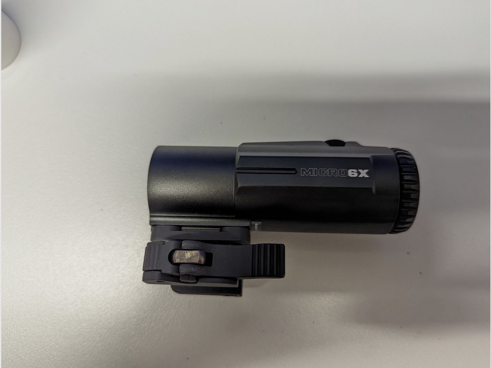 Neuwertiger Vortex Micro 6x Magnifier Rotpunkt Reflex Holo