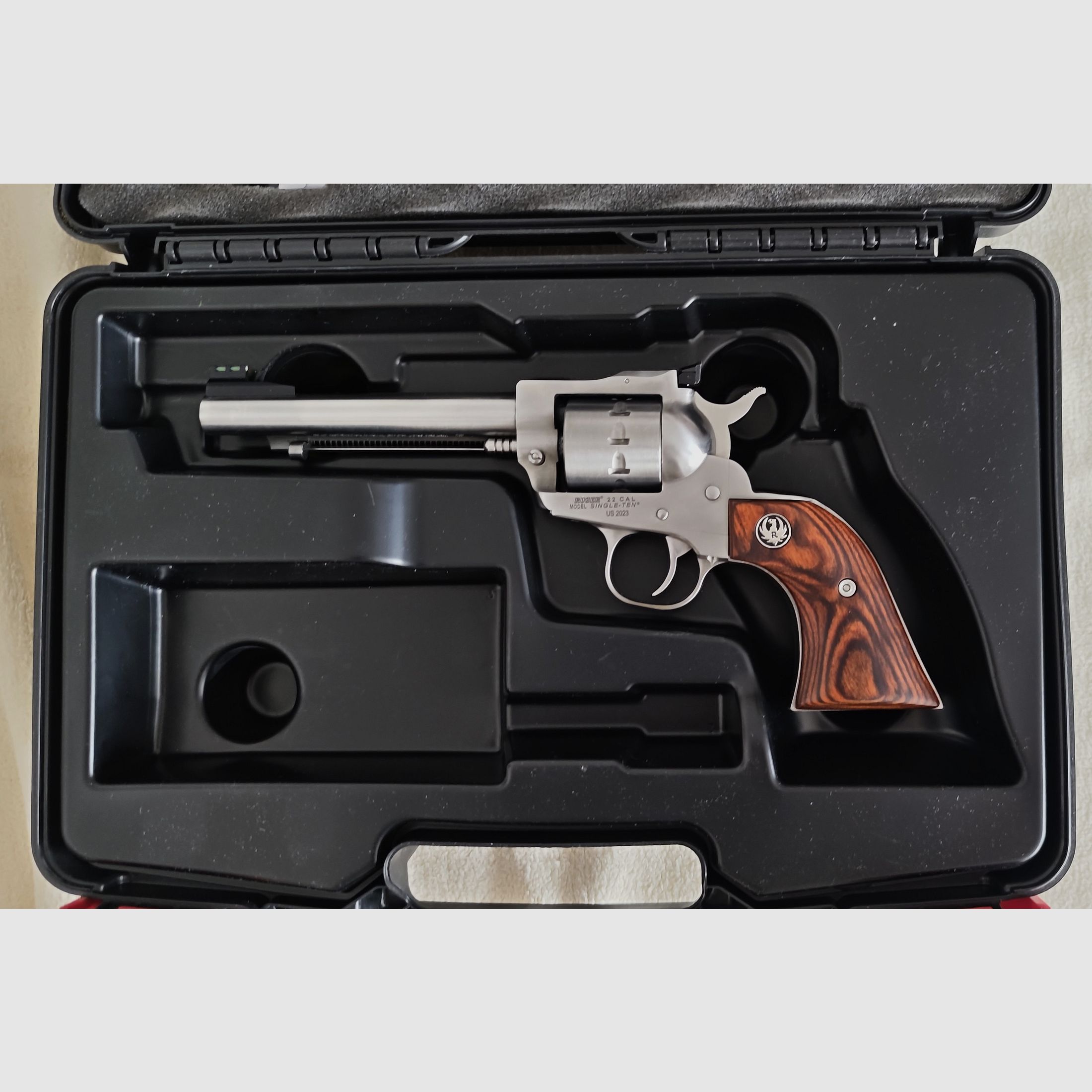 Beautiful small caliber single action revolver RUGER Single-Ten