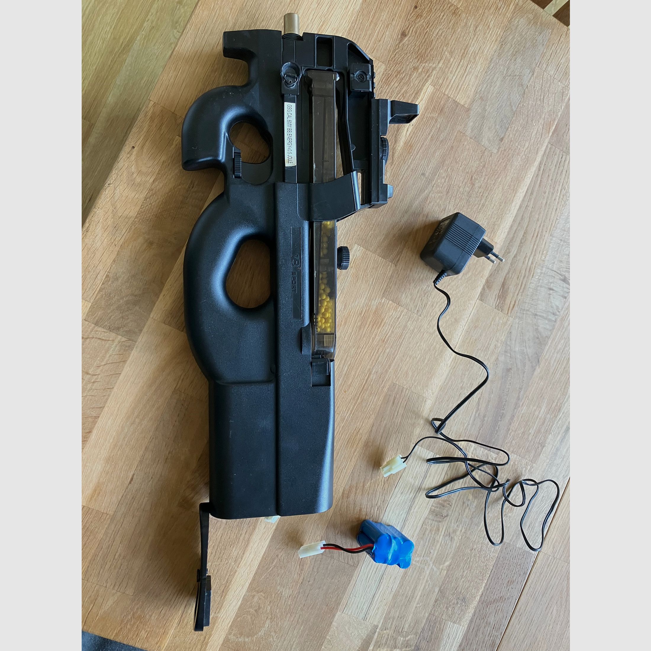 Softair P90 mit Akku