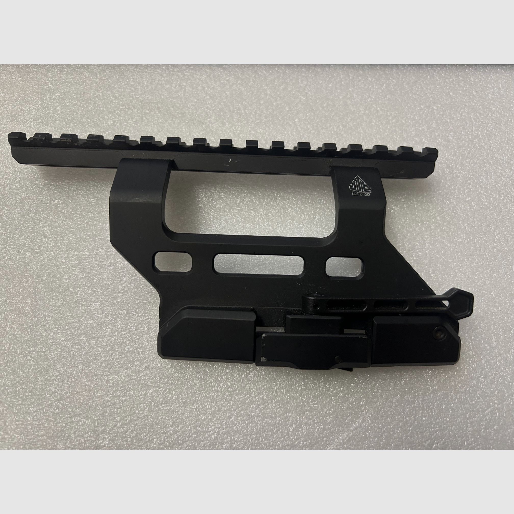 UTG Seitenmontage AK