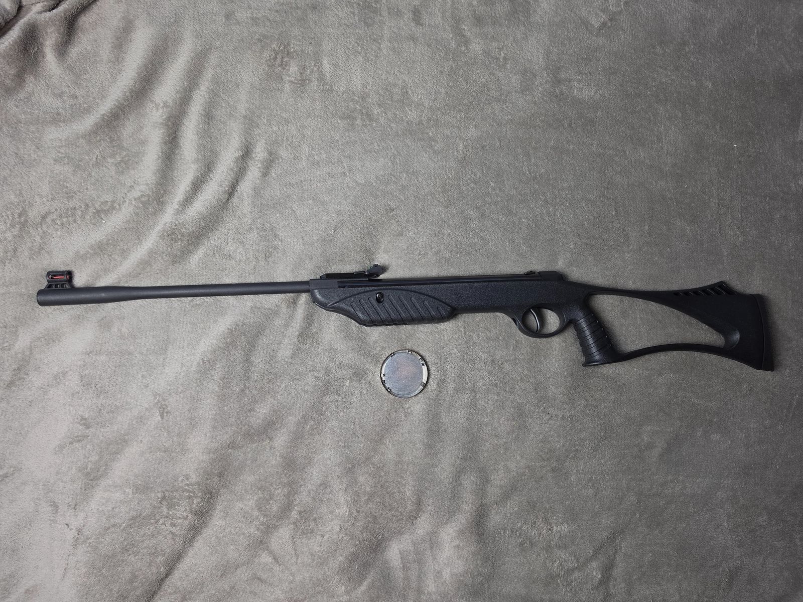 Carabina de aire con culata perforada ergonómica – calibre 4,5 mm Diabolo, imagen 1 de 11