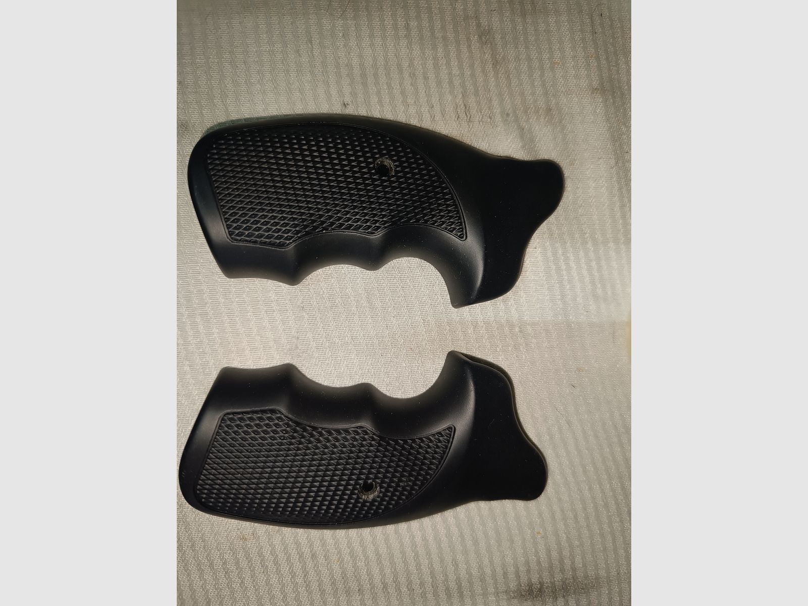 Combat grip panels Zoraki R1