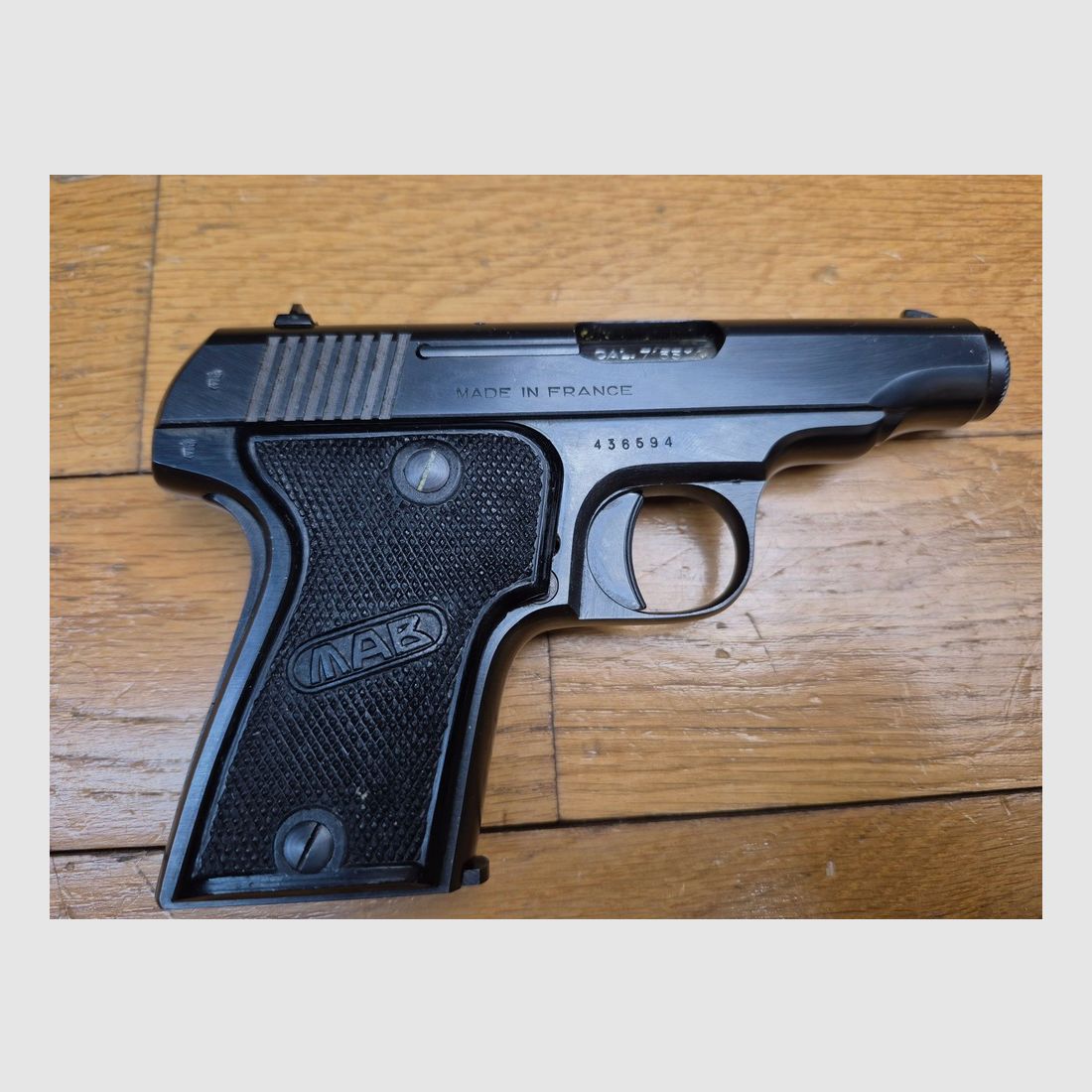 Wunderschöne Pistole « MAB C » – Kaliber 7,65 mm Browning – Waffenfabrik Bayonne – In Originalverpackung mit Anleitung und Prüfungszertifikat – Neuwertig! -TBE+++, Bild 17 von 22