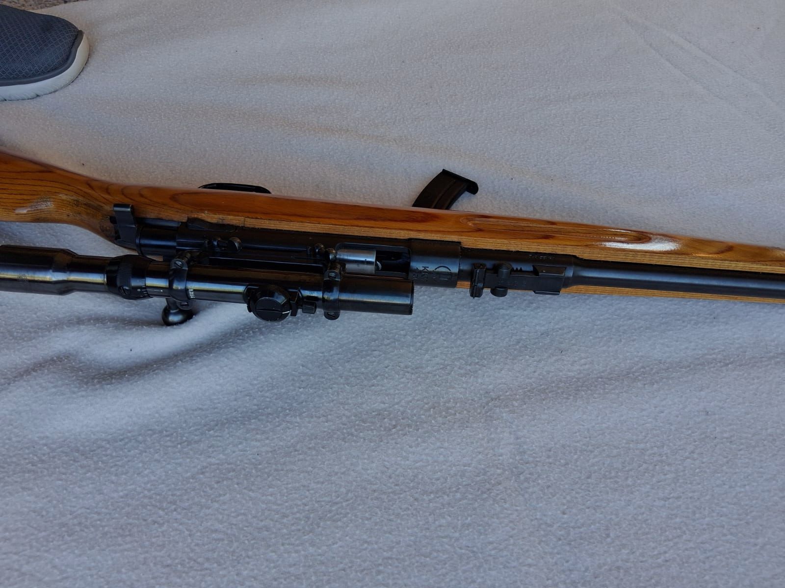 Langwaffe Suhl Repetierbüchse Sport Kal. 22LR mit Zielfernrohr 4x