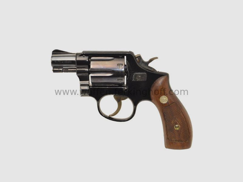 Smith & Wesson M12 Airweight 2" 3 Crowns