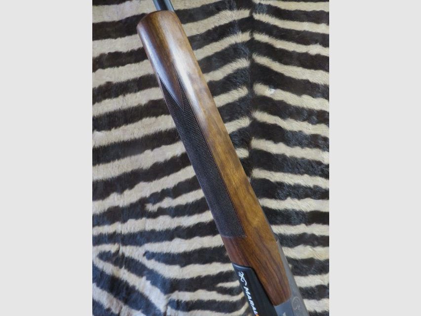 BROWNING Maral 4X Ultimate Bavarian .9,3×62 Repetierbüchse 53 cm Lauf Klasse 3 – Waffenkoffer, Bild 4 von 9