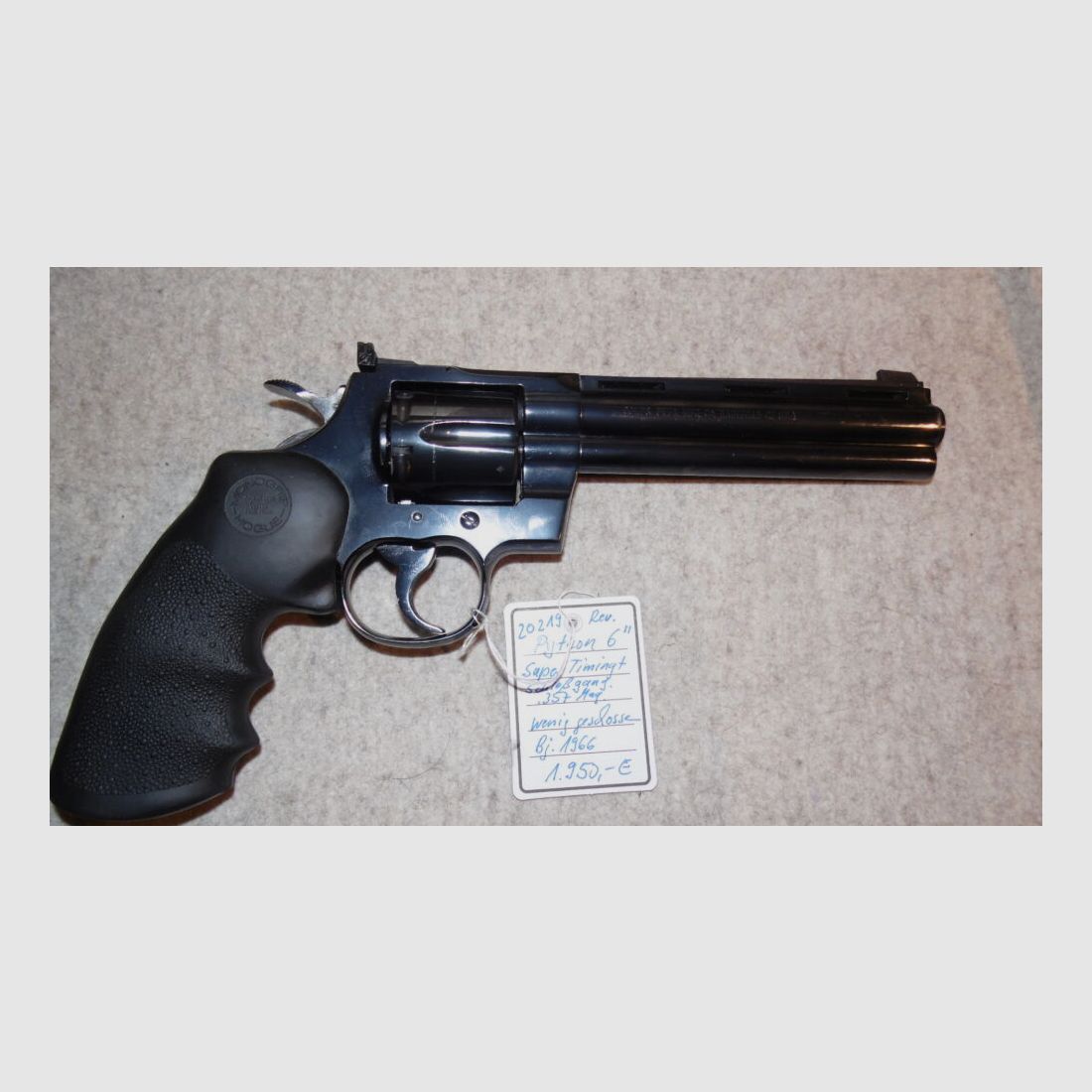 Colt Python, Bild 4 von 7