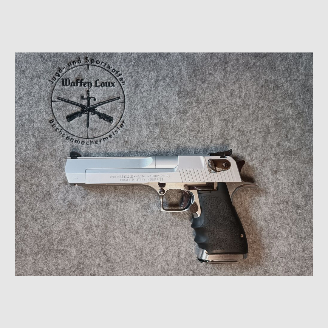 IMI Israel Military Industries	 Desert Eagle Satin Nickel + buntgehärtet + Zubehör