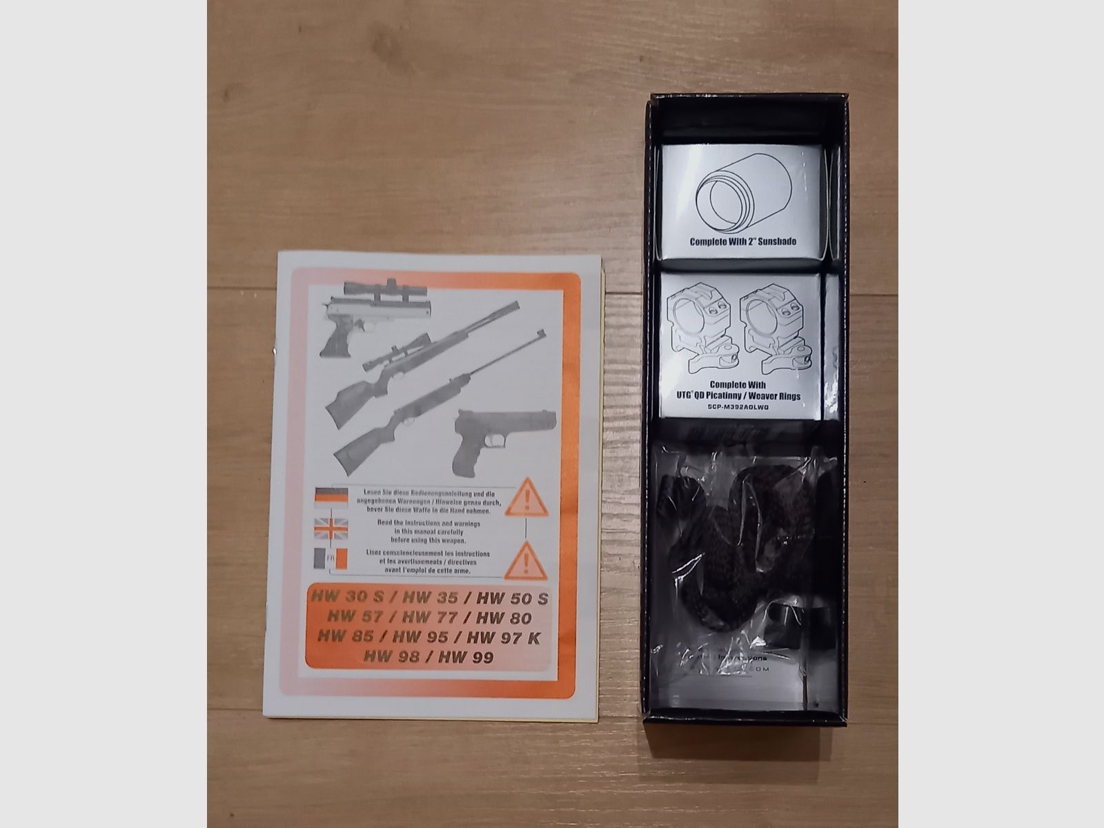 Fucile ad aria Weihrauch HW 77 KT calibro 4,5 mm con calcio forato, silenziatore e ottica
