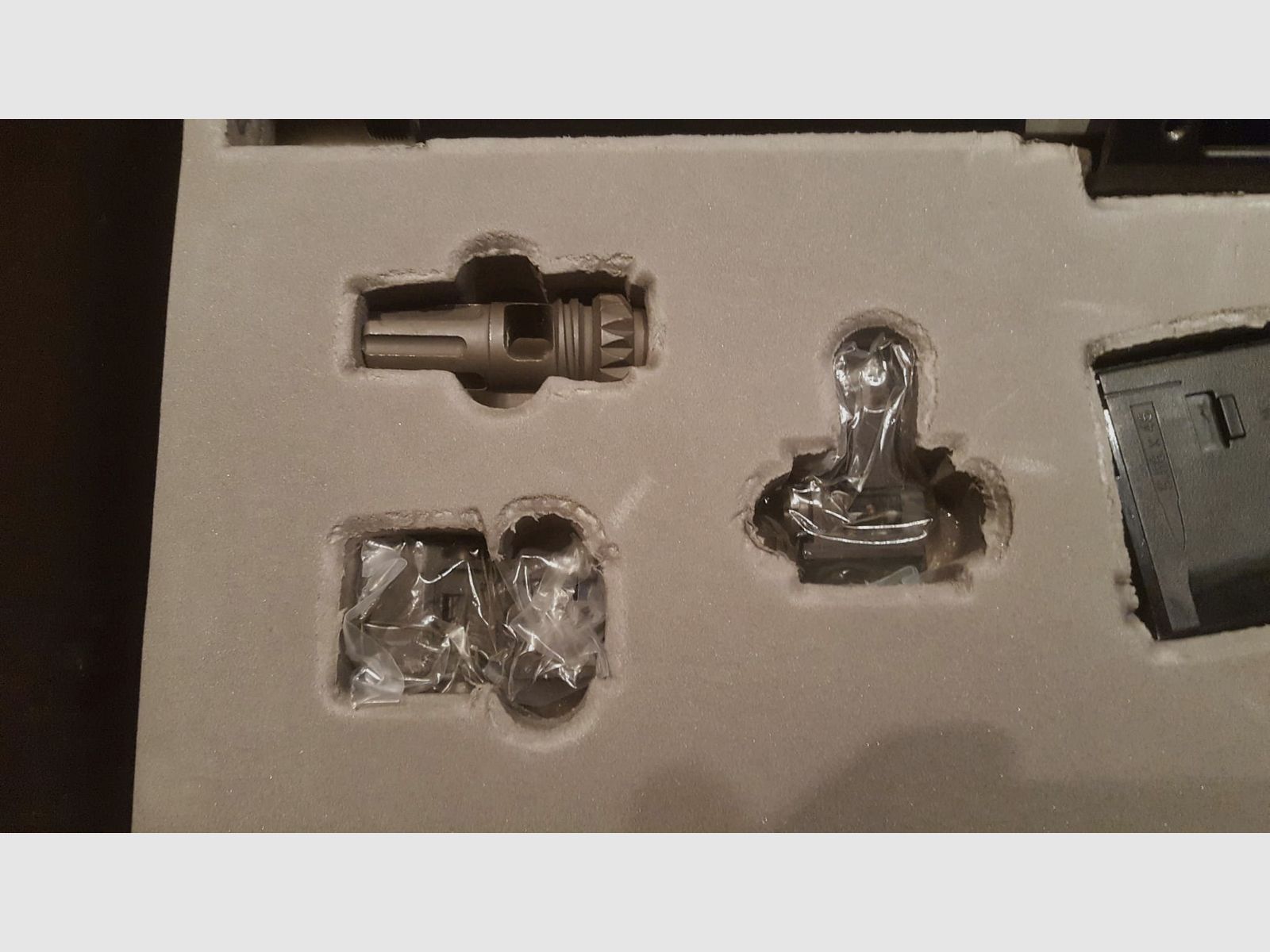 Wei-ETech MSK Open-Bolt Gas-Blow-Back 6mm BB schwarz.