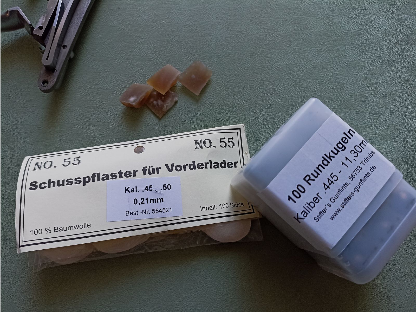 Charles Moore Steinschlosspistole cal .45Pedersoli (with original packaging) muzzleloader black powder