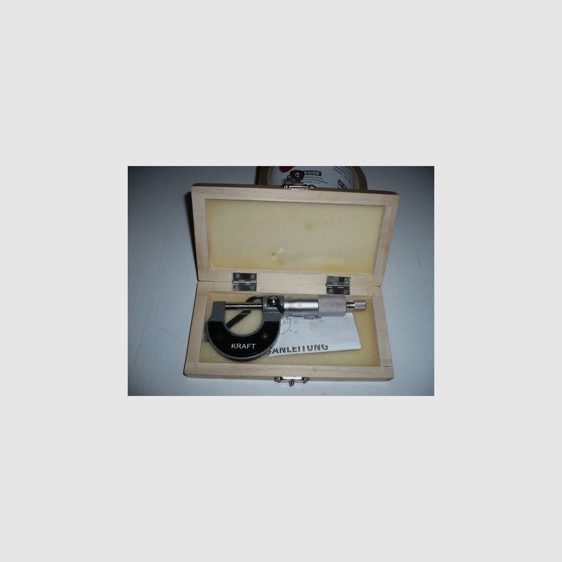 Micrometer in Holzbox