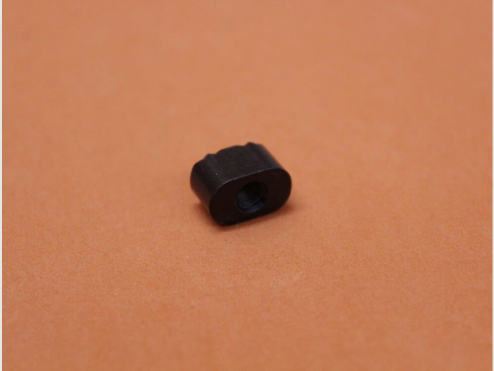 DPMS AR-15: Magazine Release Button DPMS Magazinlöse-Knopf