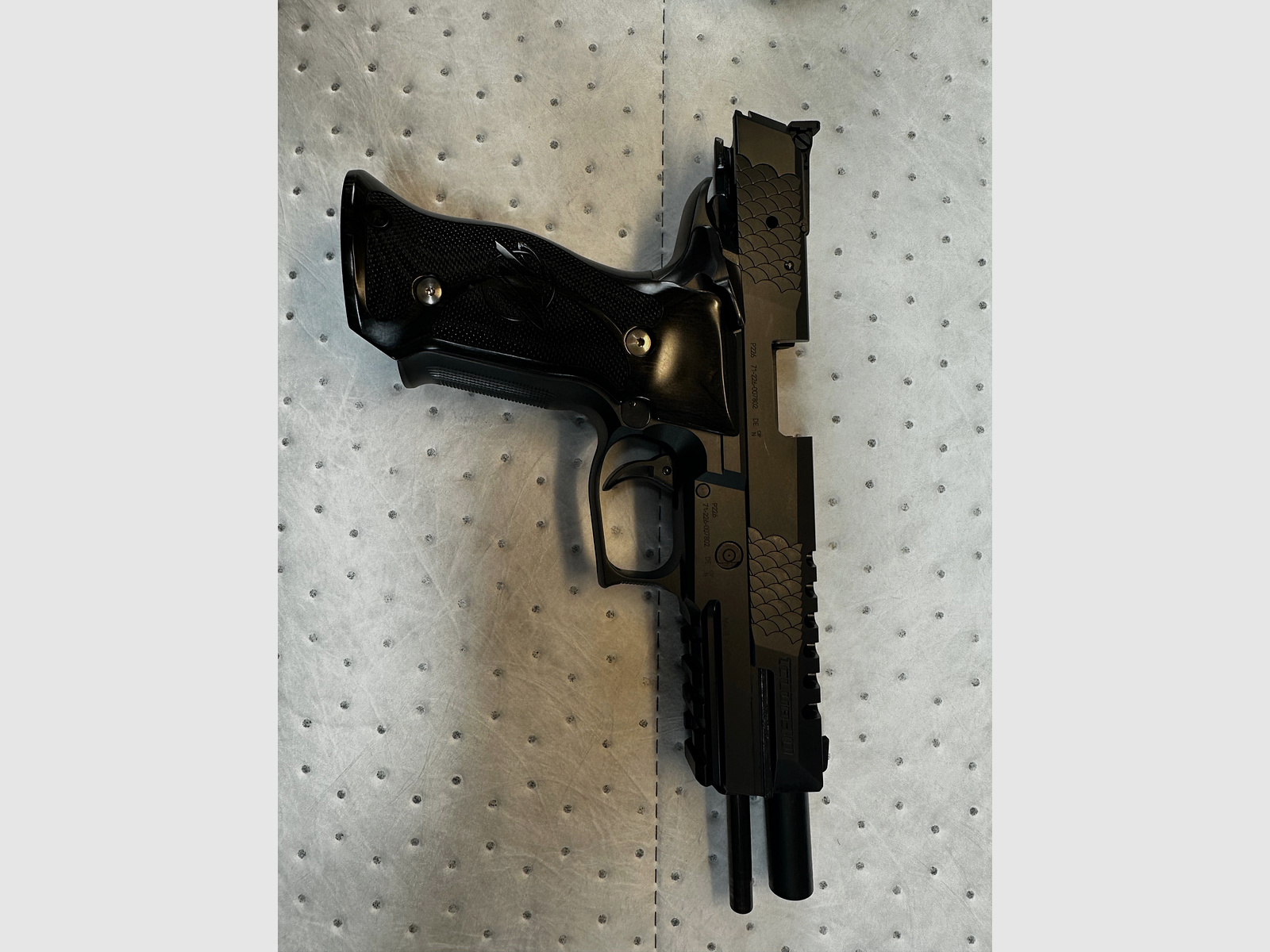 Sig Sauer P226 x-six club30