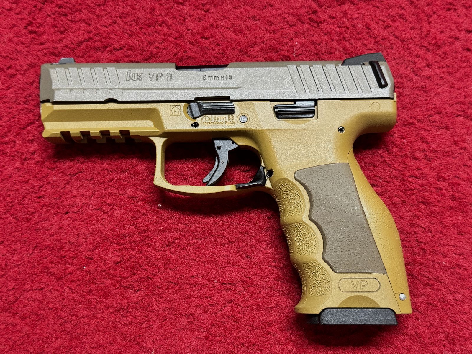 VFC H&K VP9 Airsoft GBB Pistole 6mm mit Koffer Defekt !!!!