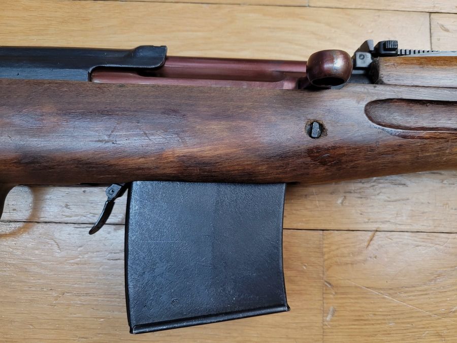 Emblematisches sowjetisches Selbstladegewehr SVT-40 – Tula Arsenal 1944 – Original unregistrierte Waffe – Mononummer – Originalkaliber 7,62x54r – Sehr guter Zustand ++, Bild 6 von 36
