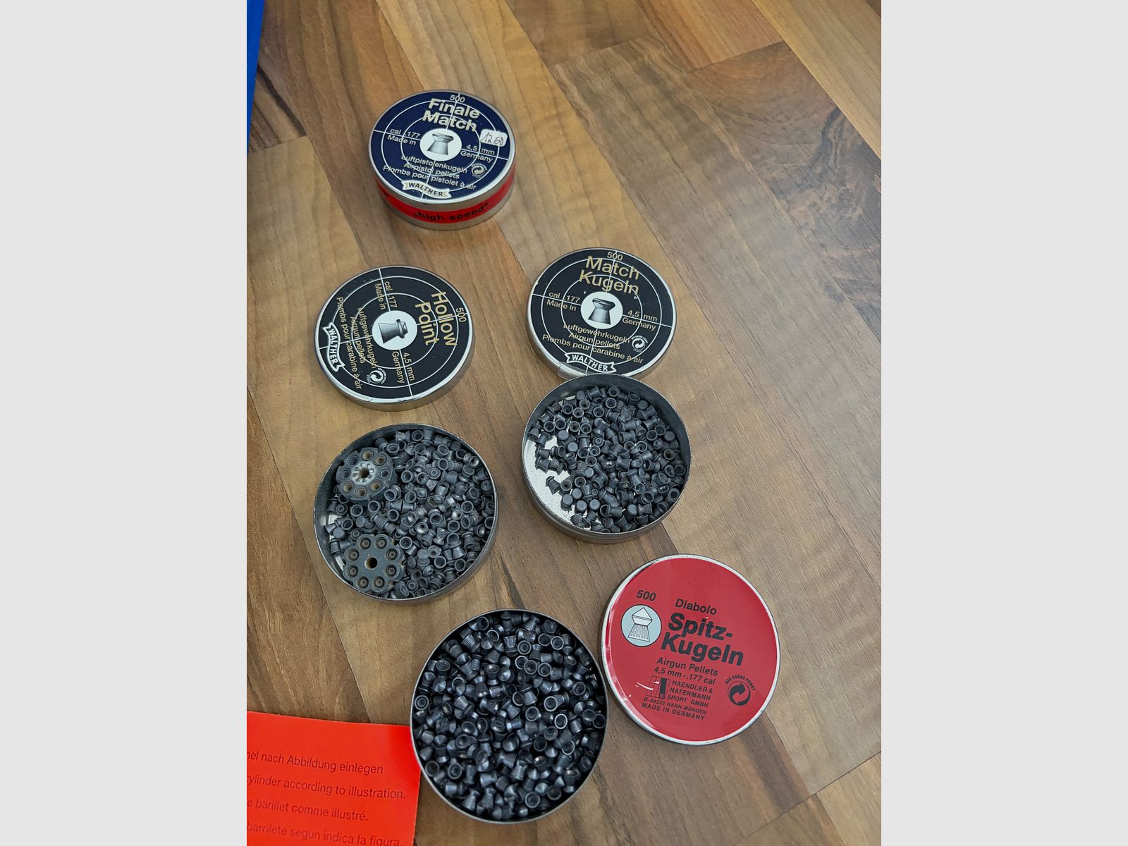 Walther CP88 CO₂ Pistolet 4,5 mm dans la mallette avec accessoires I Diabolos et boîte de récupération de balles / cibles