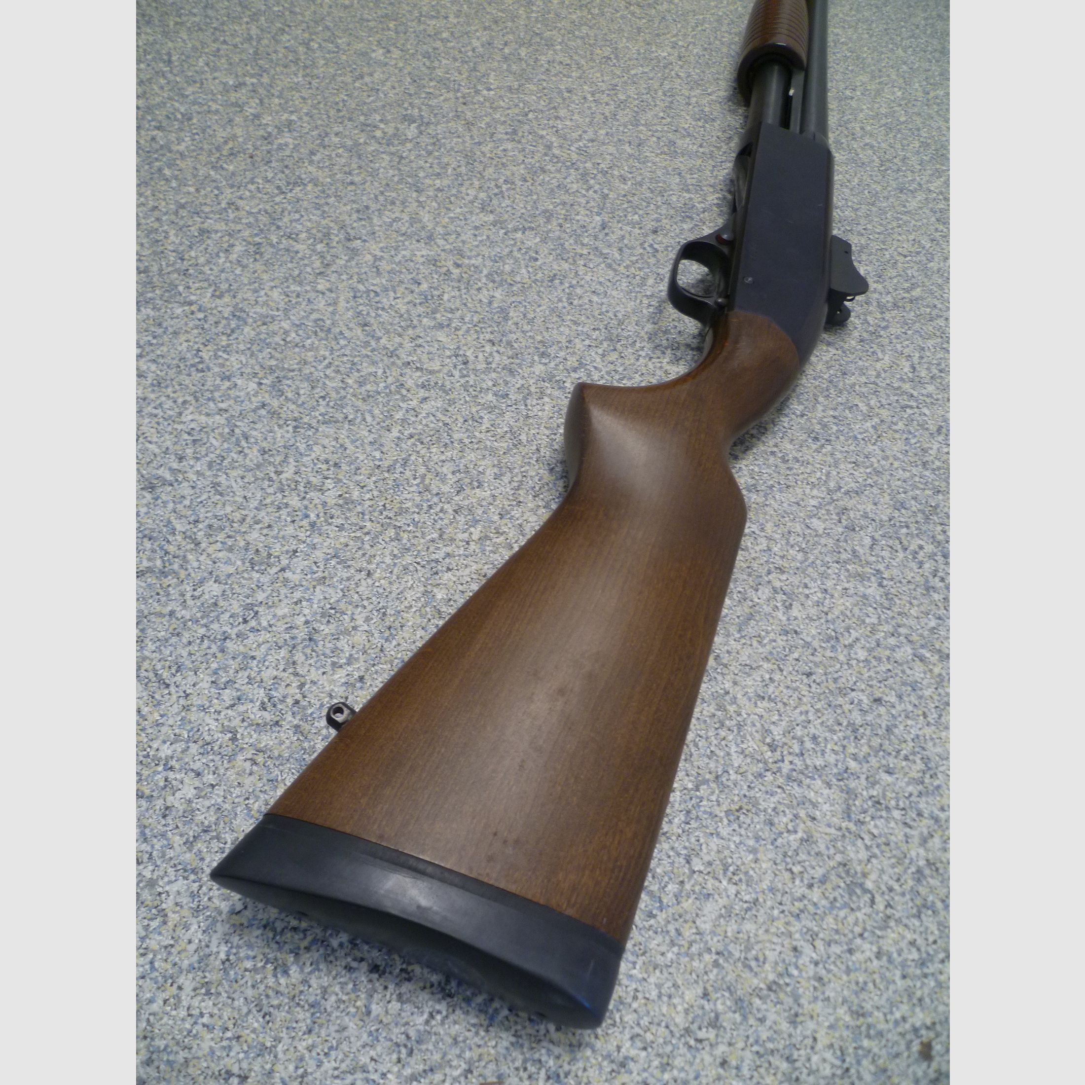 Repetierflinte Winchester 1300 Defender  12/76