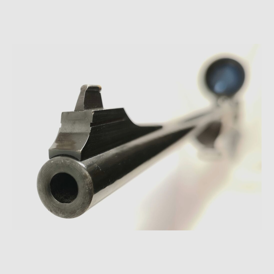 Suhler domek myśliwski M98