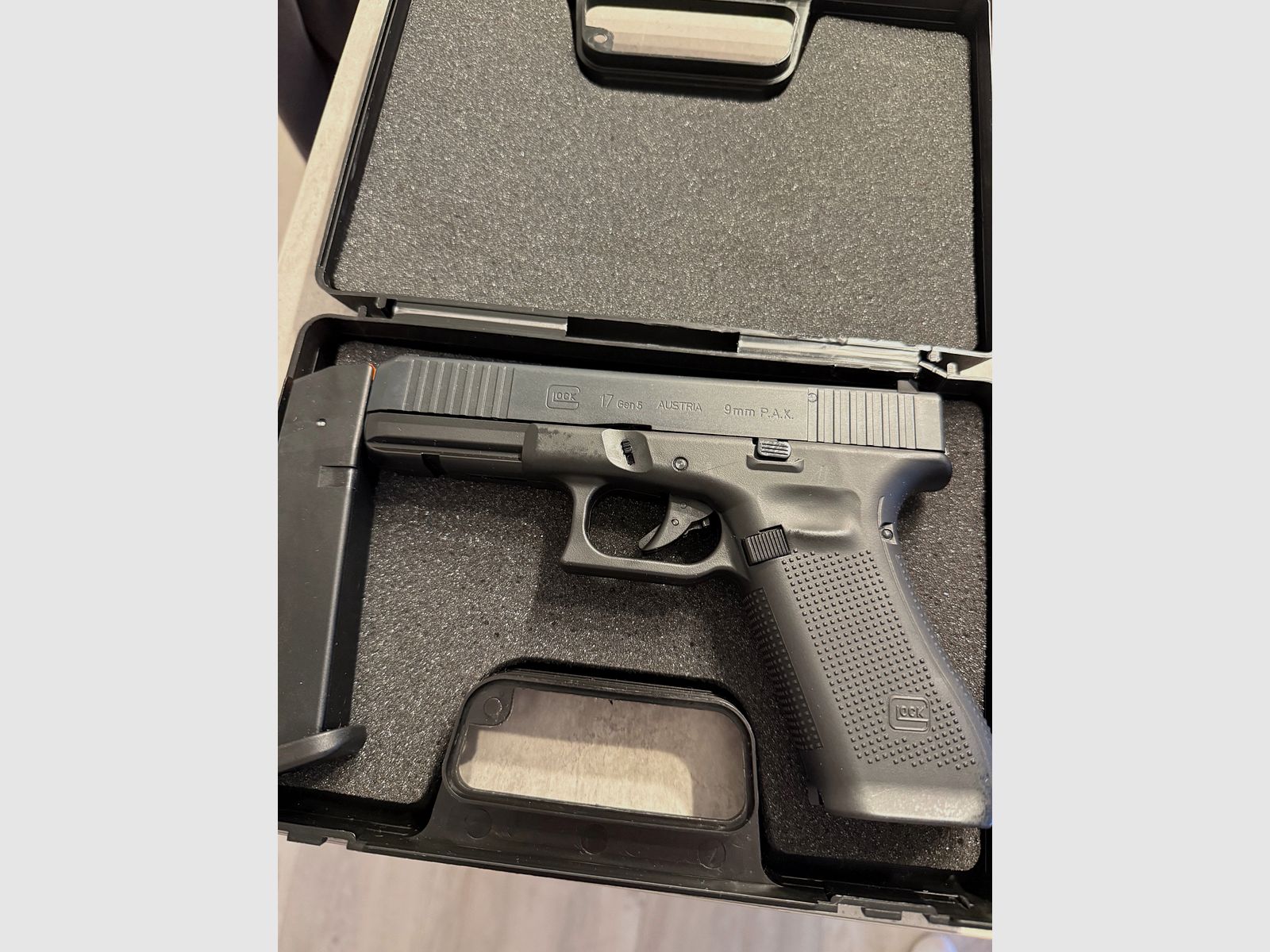 Glock 17 Gen5 PAK – Schreckschusspistole, neuwertig