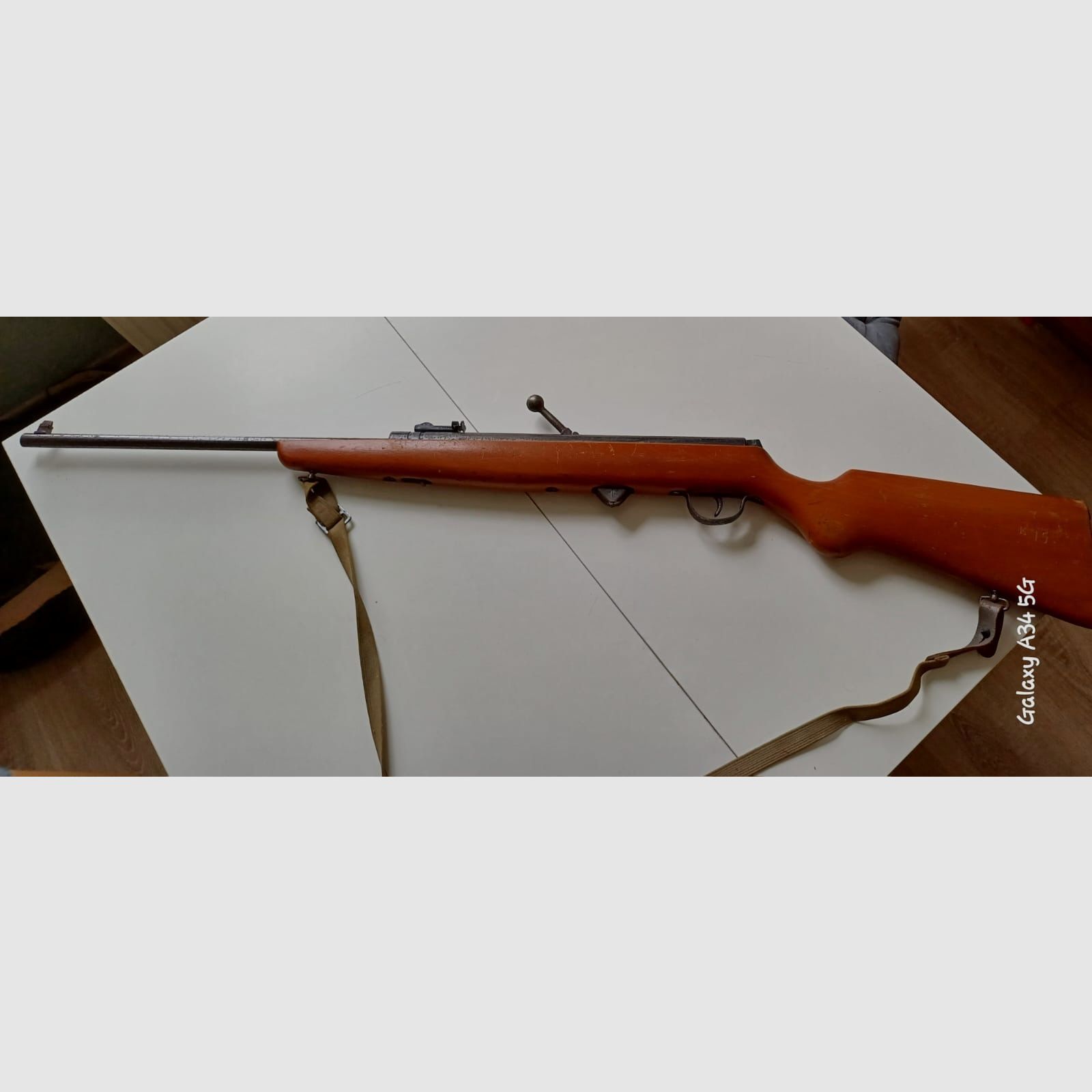 Mit VERSAND Haenel Luftgewehr Modell  310 mit 12er  Magazin, voll funktionsfähig 