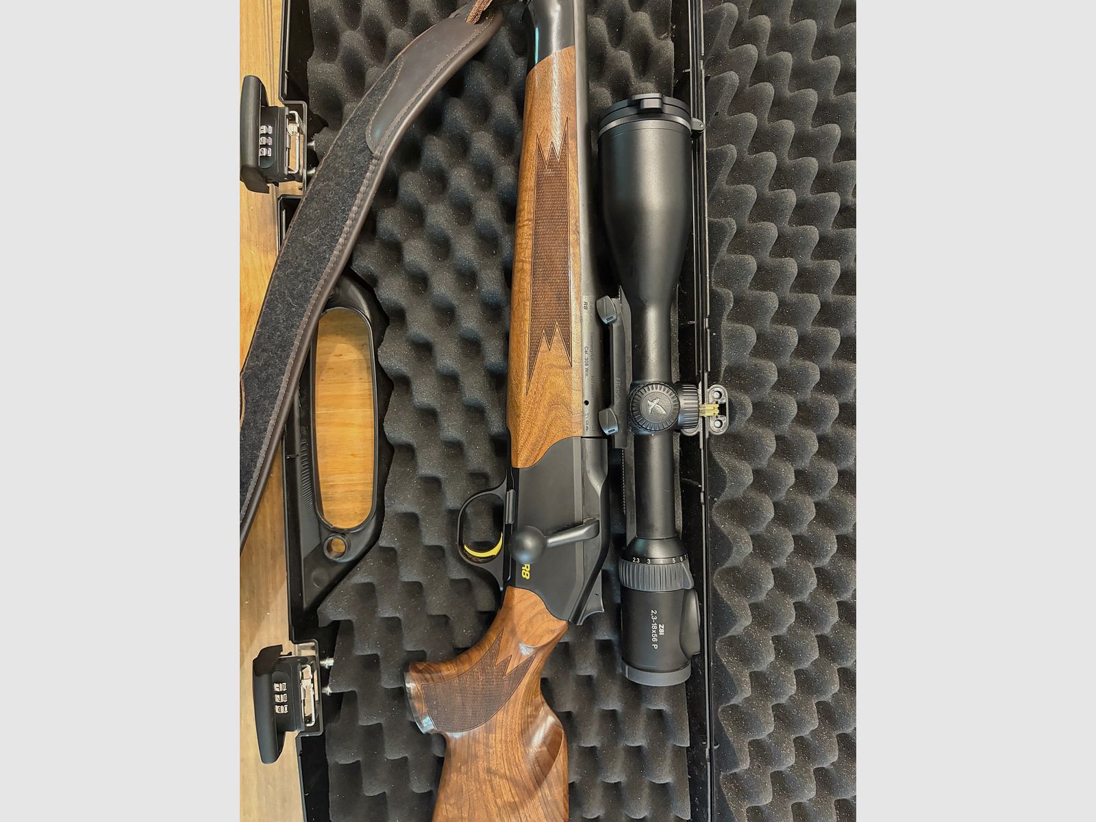 Blaser R8 Left!!  308 Win, Swarovski Z8i 2.3-18x56