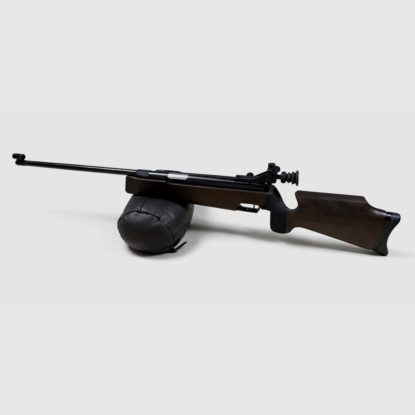 Air rifle Feinwerkbau Model 300 for right-handed shooters