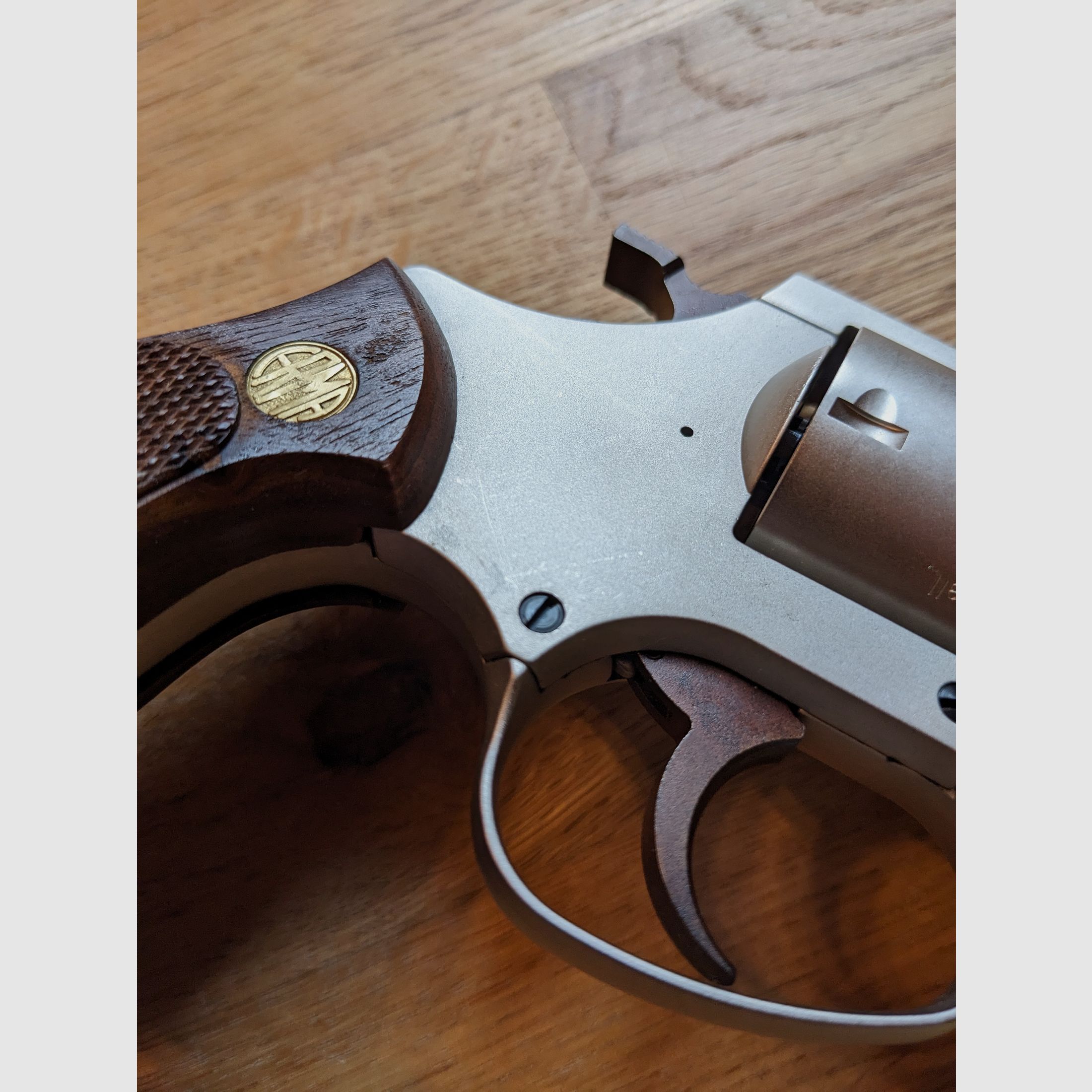 HW 37 Nickel Weihrauch Signalrevolver 