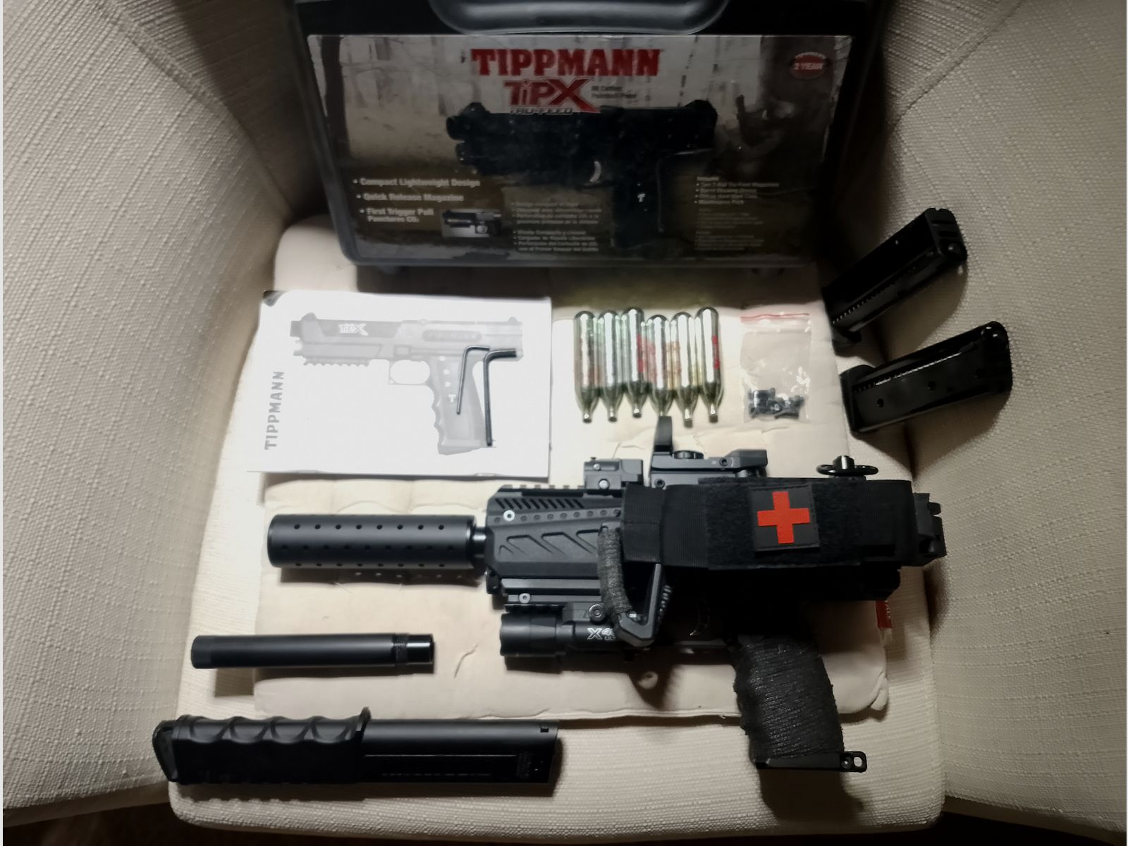 Tippmann Tipx RAM Paintball Makierer MSC Body Kit Uzi cal .68 CO2 Visier Rot Grün Punkt 