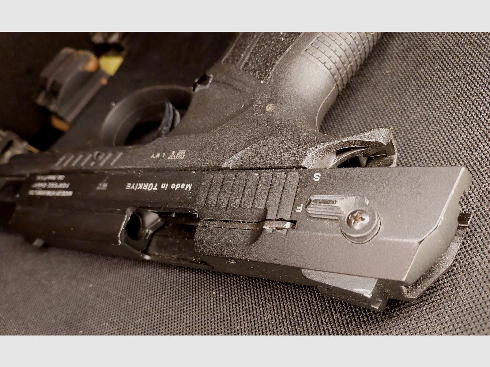 Zoraki 2918 blank firing pistol cal. 9mm P.A.K. black - old (PTB 986)