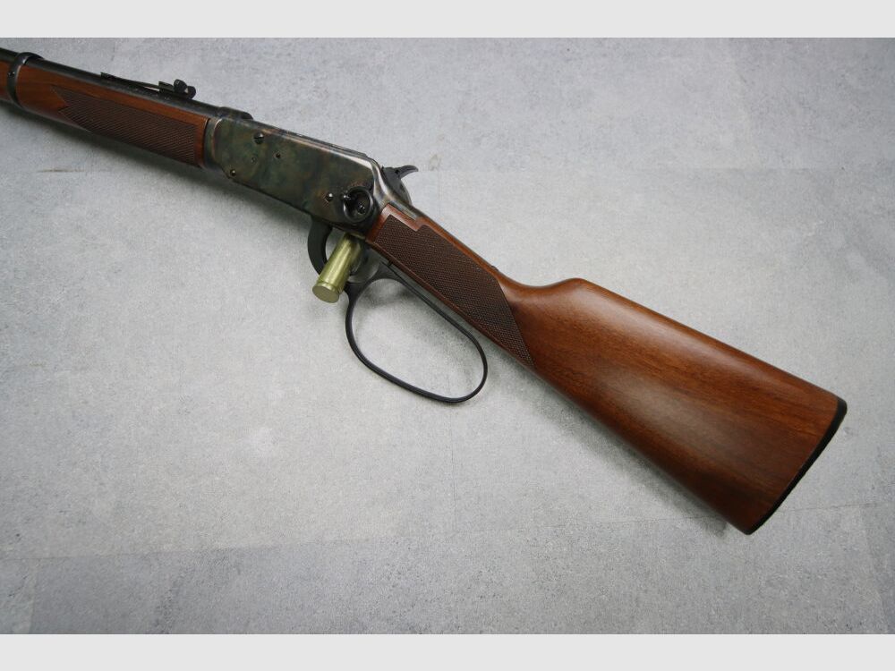 Winchester Model 94AE mit Large Loop