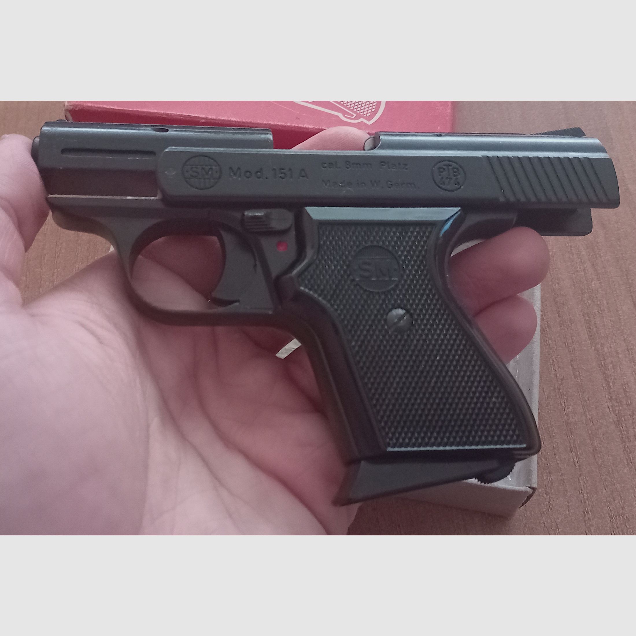 Seltene Starterpistole Rhöner SM 151A im PTB 474/ Kal. 8 mm Knall
