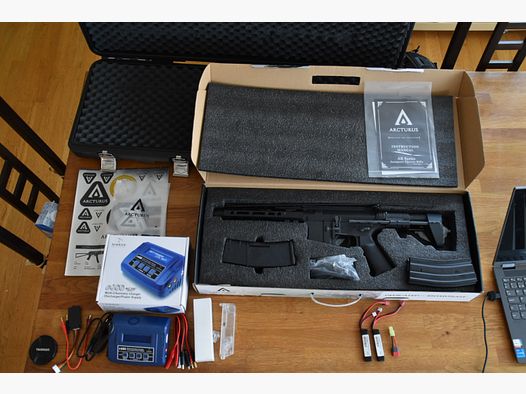  Airsoft-Waffen Karambit ULR PDW M0D1 8" Ambi Lite mit Zubehör