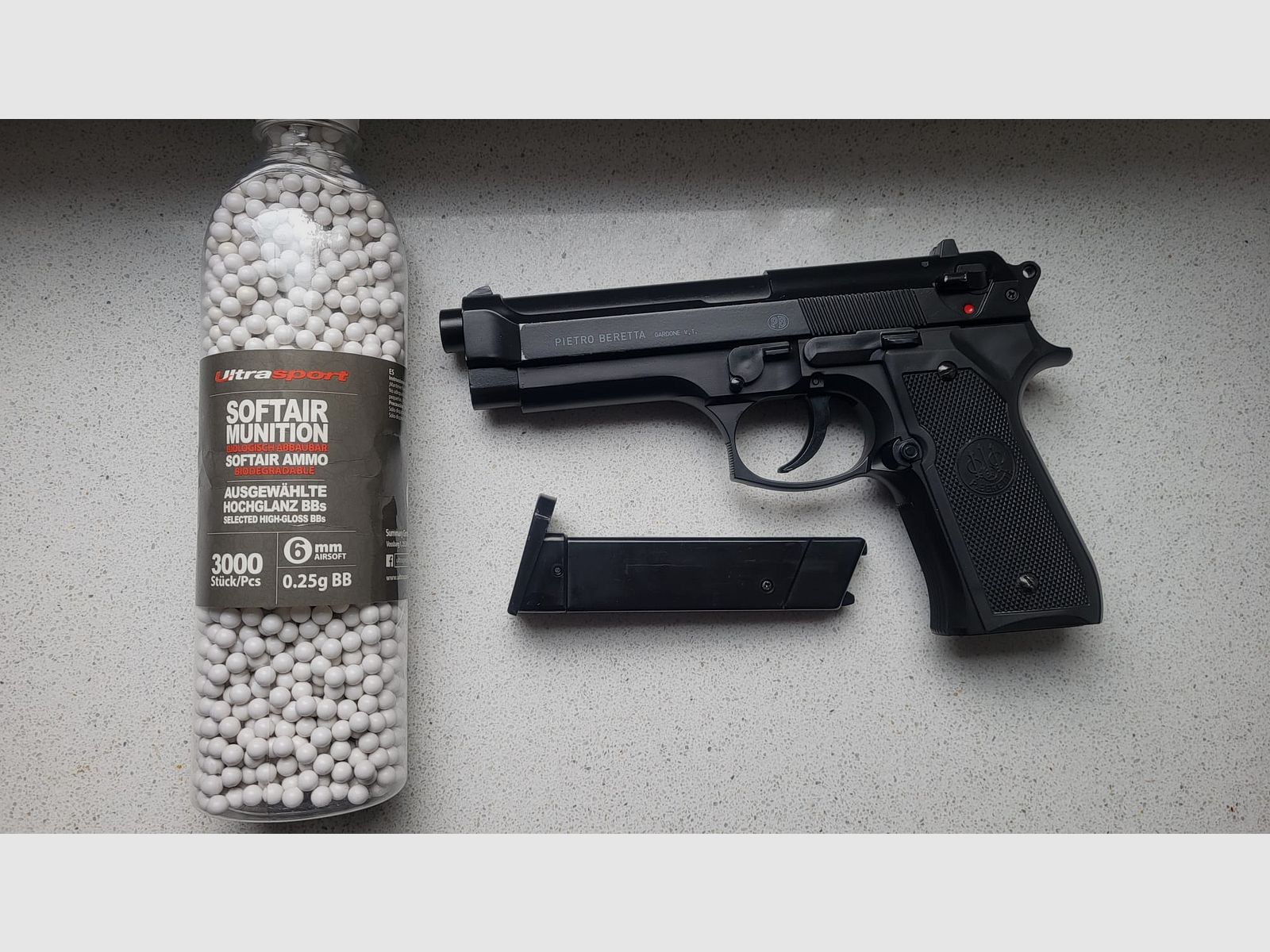 Pietro Beretta M92 Softair Pistole 0,5 Joule