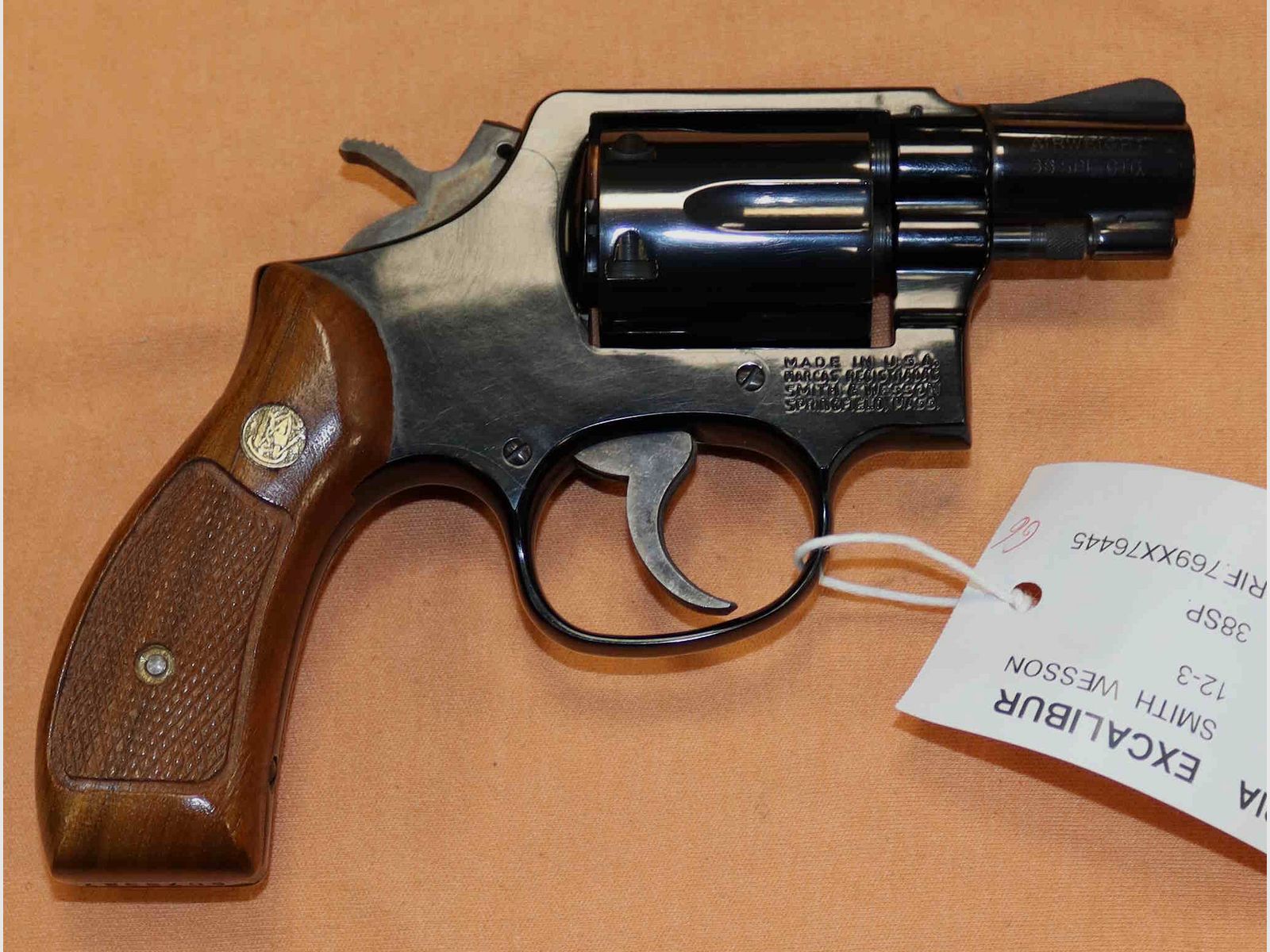 Rewolwer Smith & Wesson model 12 Airweight w kalibrze .38SP, zdjęcie 3 z 6