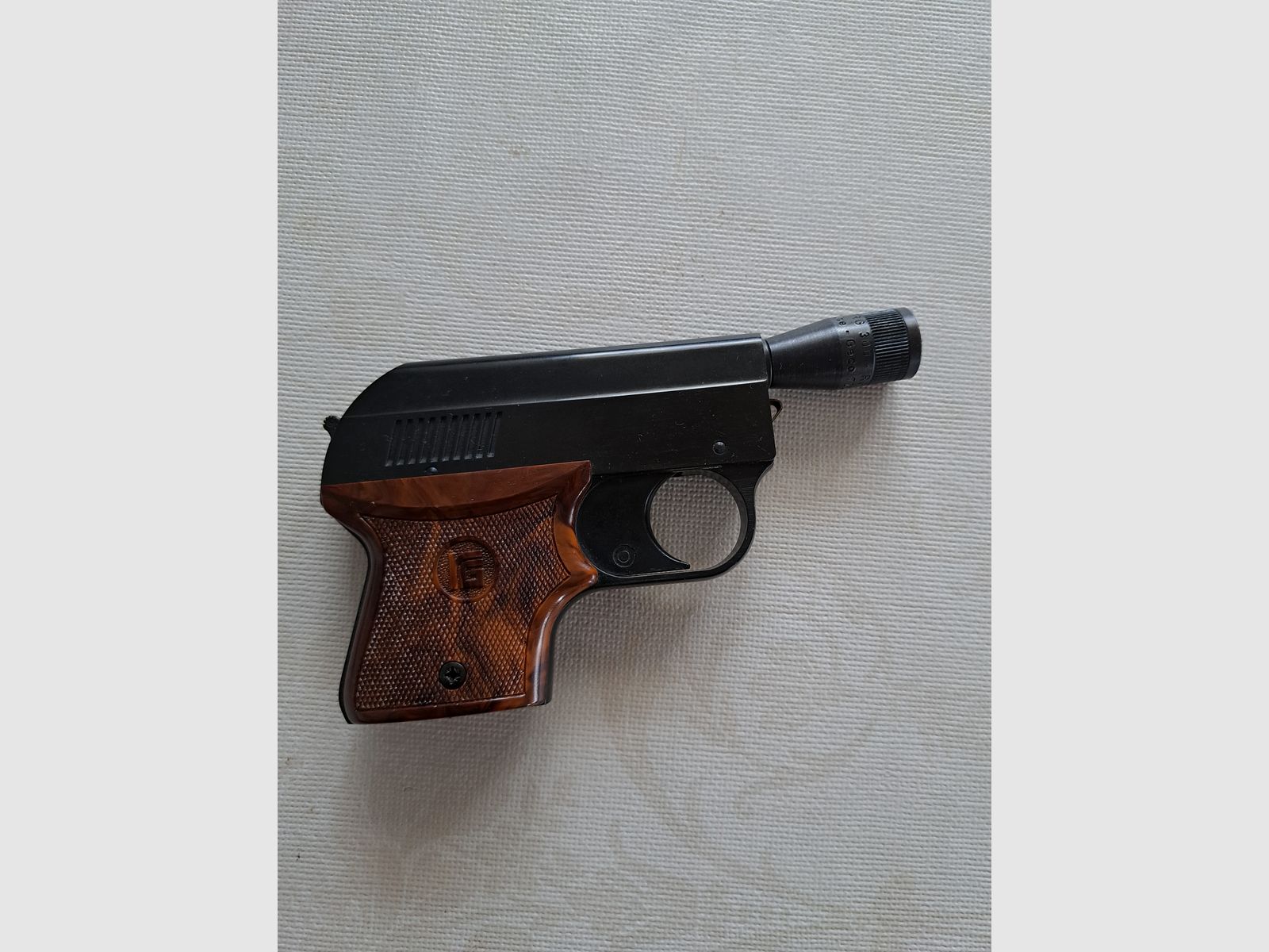 Röhm RG3 Schreckschuss Pistole Kal. 6 mm Knall Flobert