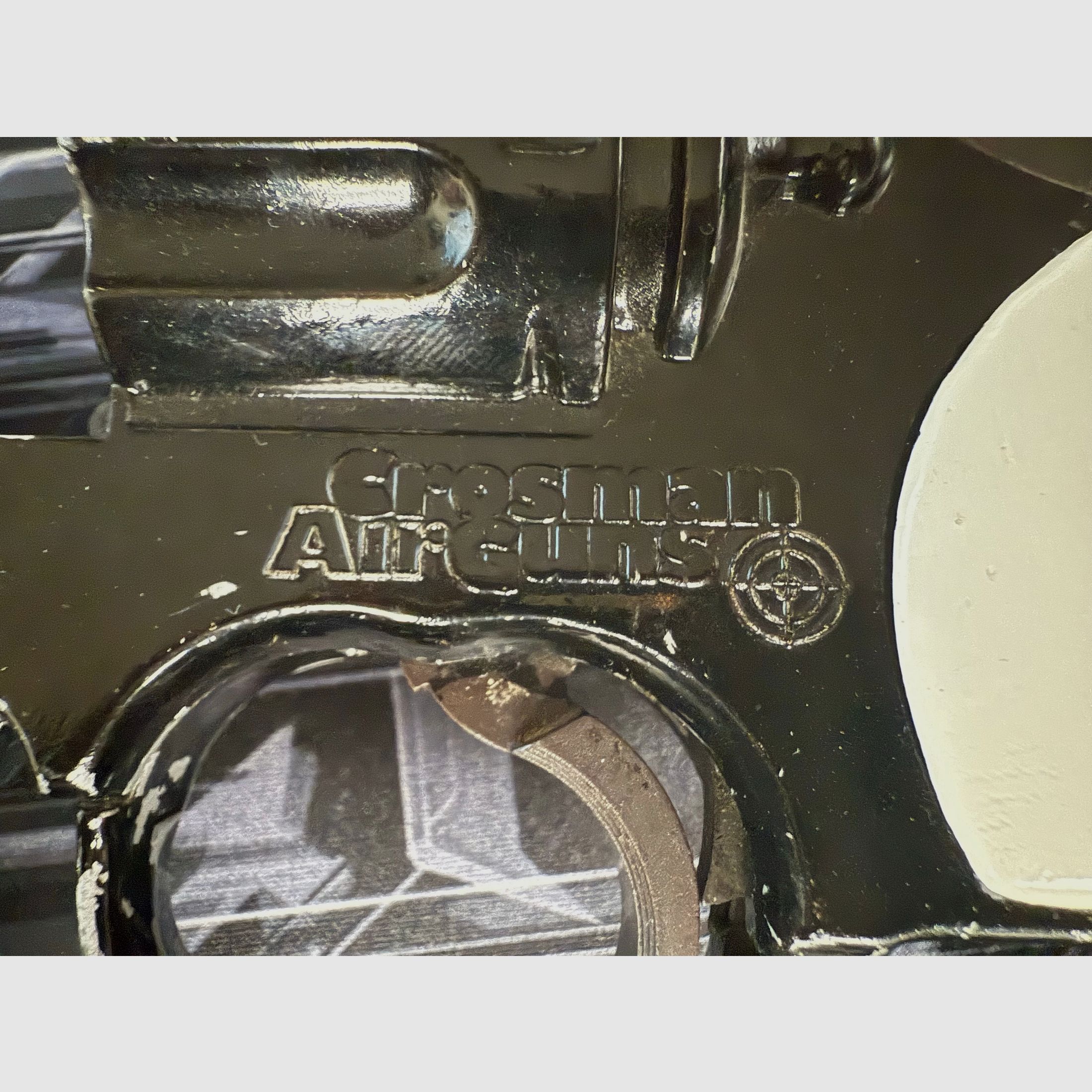 Defekter Airsoft Revolver
