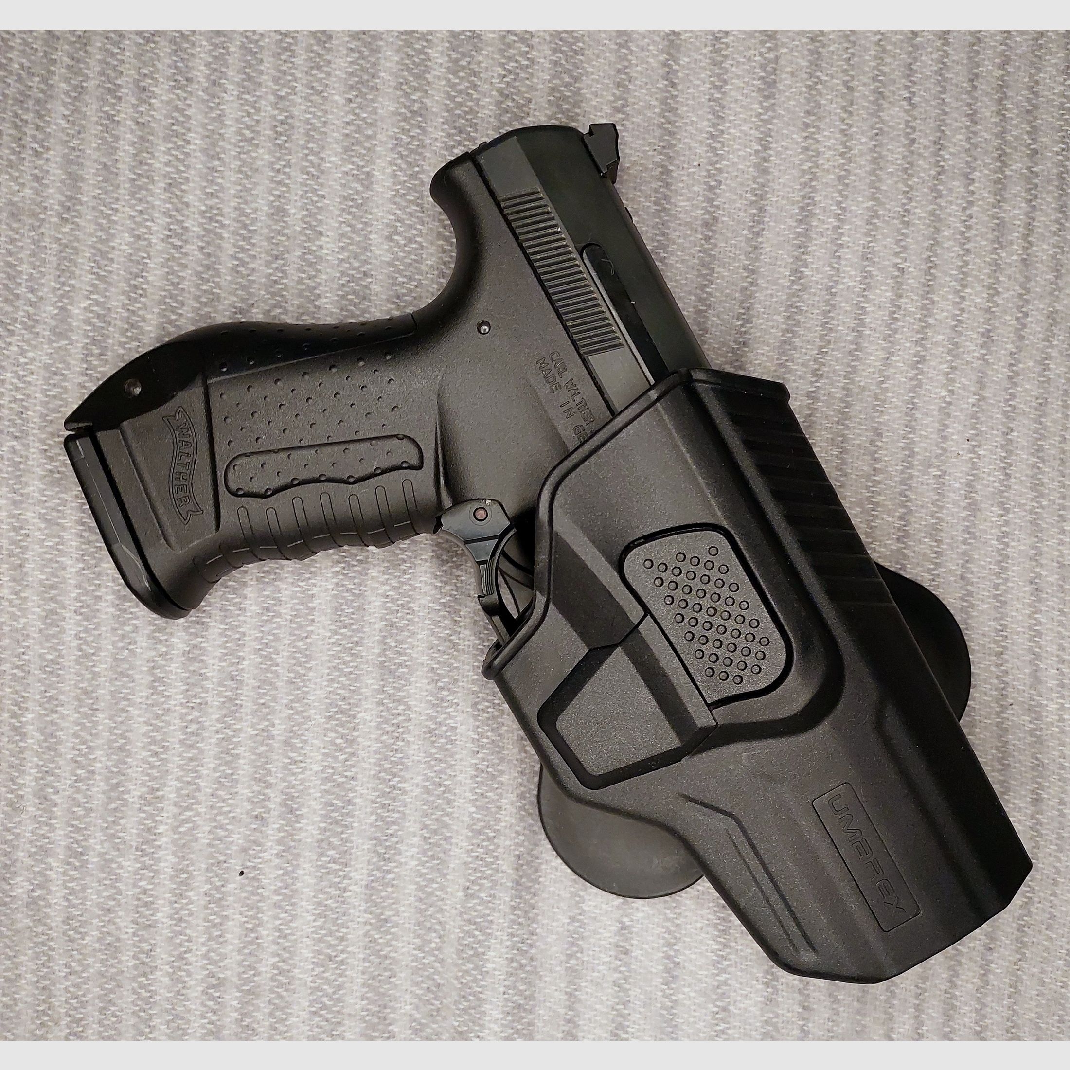 Walther P99 Schreckschuss Pistole 9mm P.A.K. (PTB 637) mit Tactical Holster - P 99